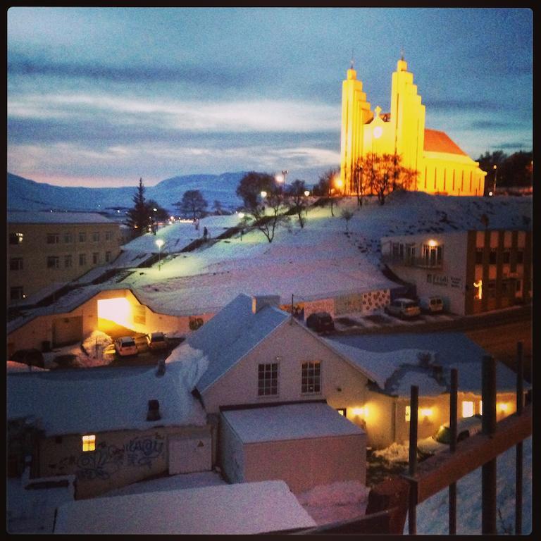 Guesthouse Hvitahusid Akureyri Dış mekan fotoğraf