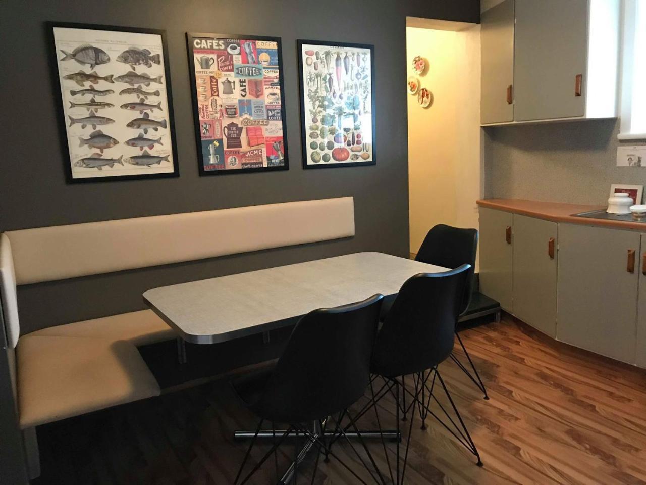 Guesthouse Hvitahusid Akureyri Dış mekan fotoğraf