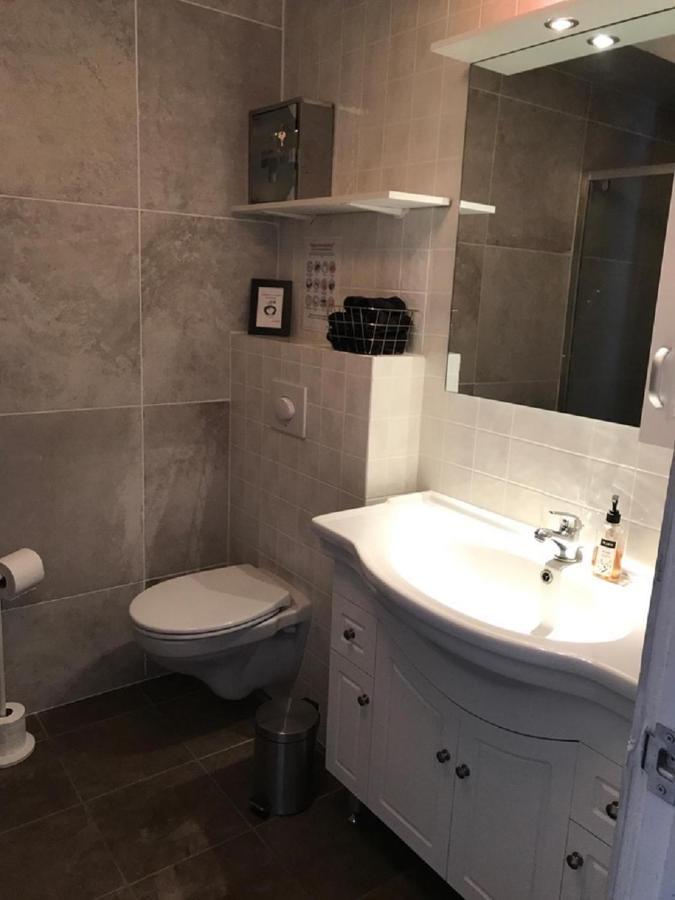 Guesthouse Hvitahusid Akureyri Dış mekan fotoğraf